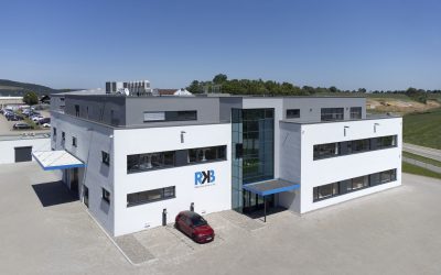 Neue Ladestationen für Elektroautos